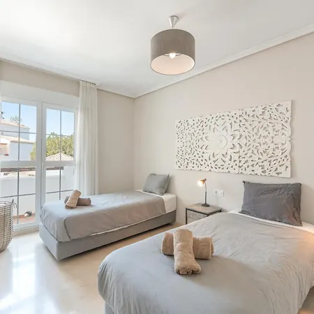 Beautiful And Bright * Marbella